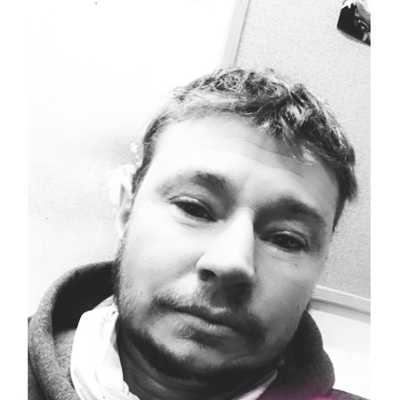 Meet your Posher, Shay - Picture 1 of 1